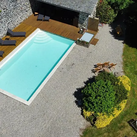 De Rigoulac Le Four * Bouyssounouse