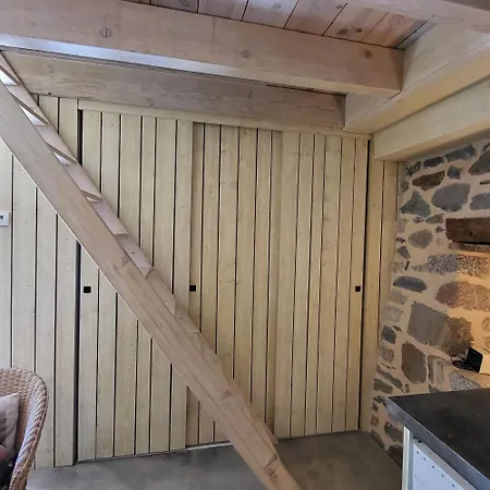 펜션 De Rigoulac Le Four Bouyssounouse